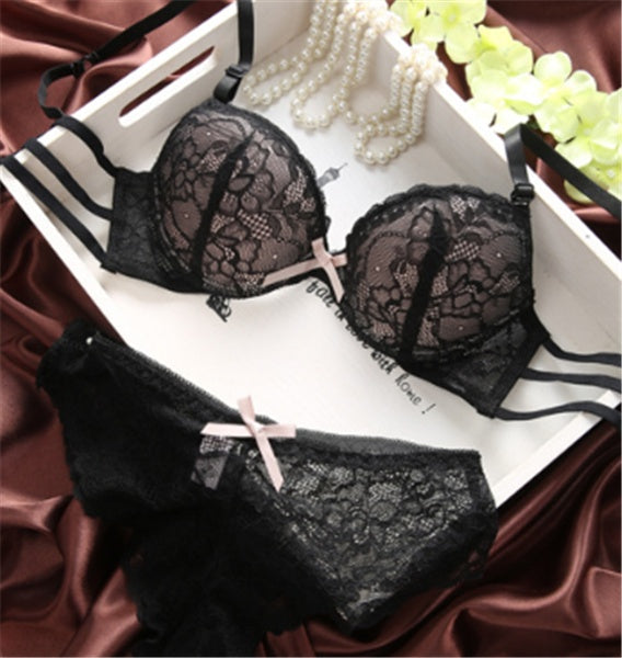 Lace Bra and Panties Set