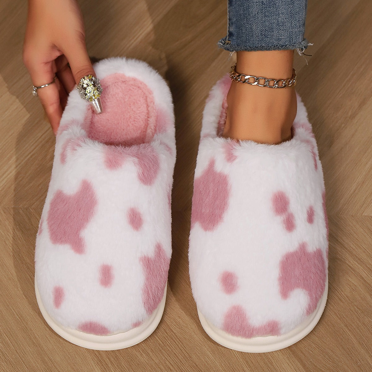Cow Spotted Plush Warm Non-slip Bedroom Floor Fuzzy Slippers