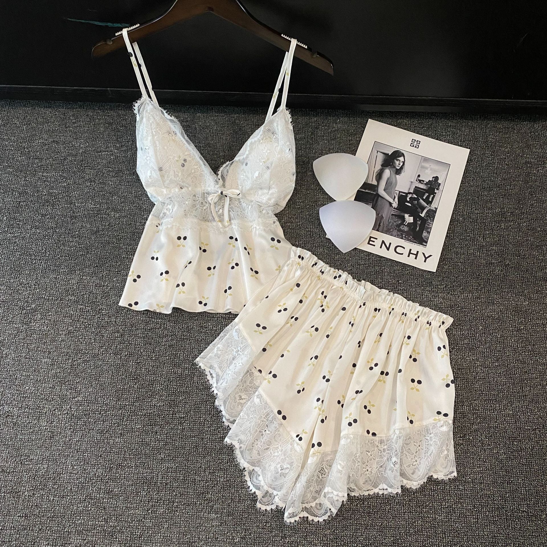 Girl Pure Desire Strap Shorts Home Clothes Set