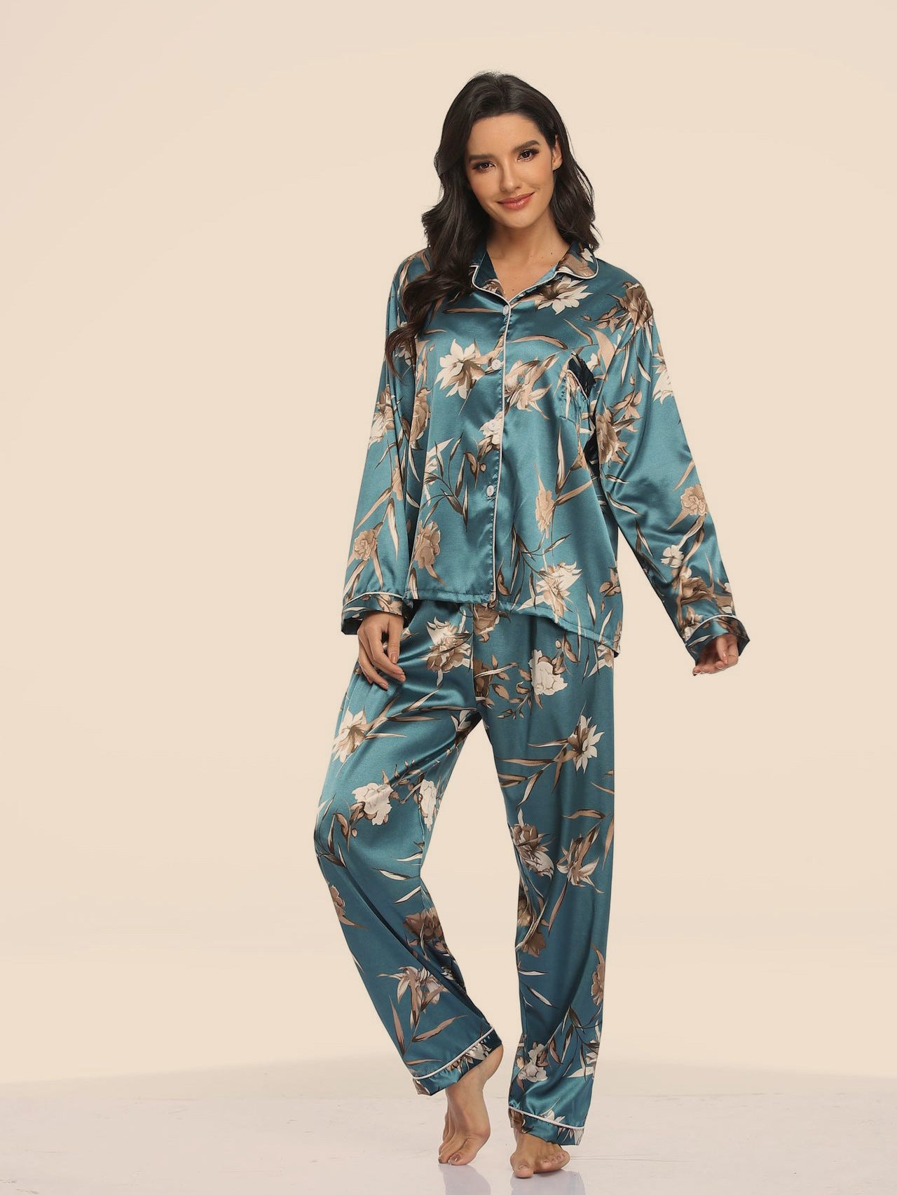 Two-piece Stretch Satin Home Wear Pajamas