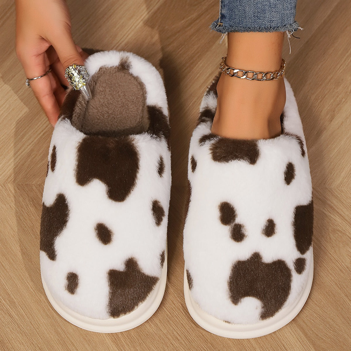 Cow Spotted Plush Warm Non-slip Bedroom Floor Fuzzy Slippers