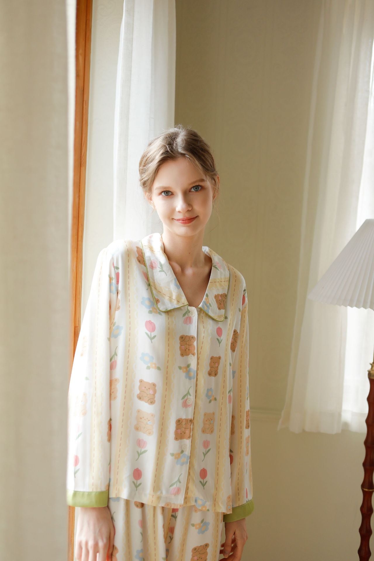 Women's Satin Home Wear Long Sleeved Pajama Set