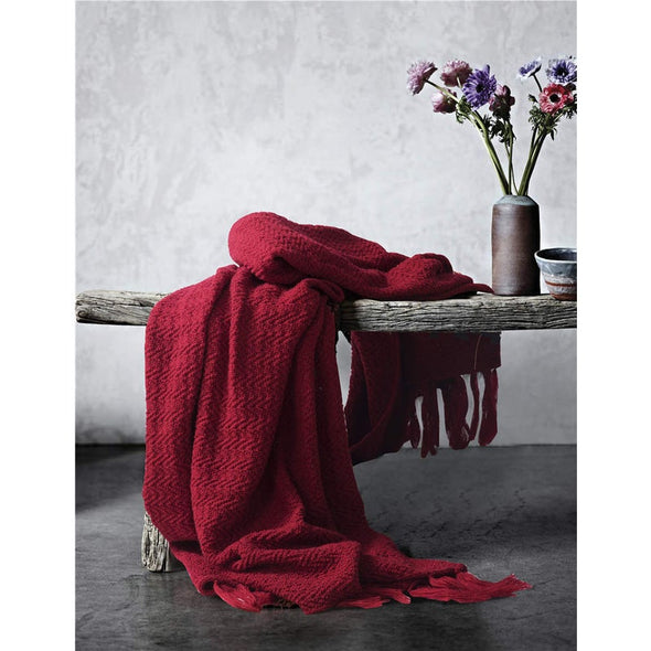 Red Warm Cozy Knitted Throw Blankets 130cm X160cm