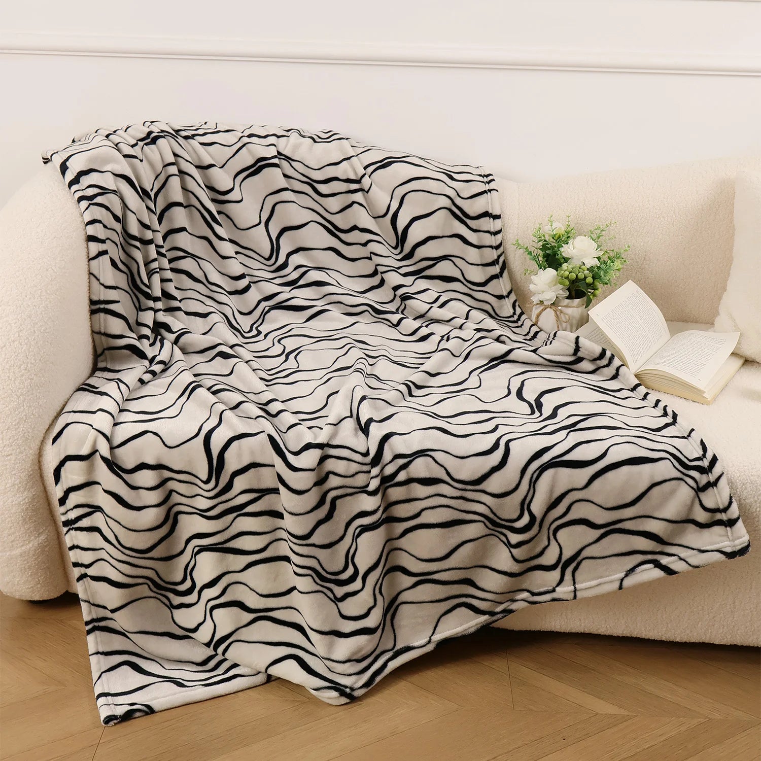 Fuzzy Soft Cozy Flannel 43 x 59 Inch Blanket