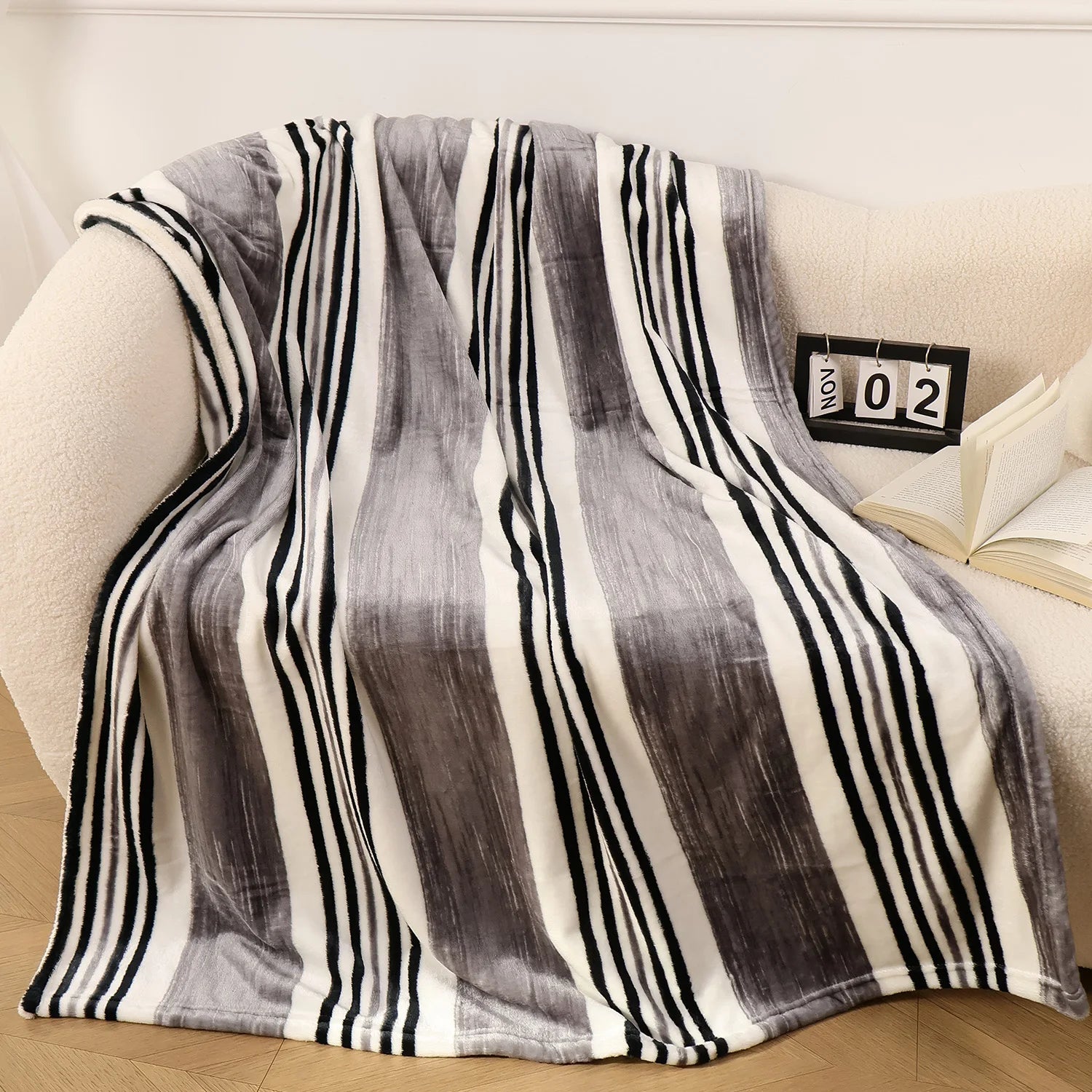 Fuzzy Soft Cozy Flannel 43 x 59 Inch Blanket