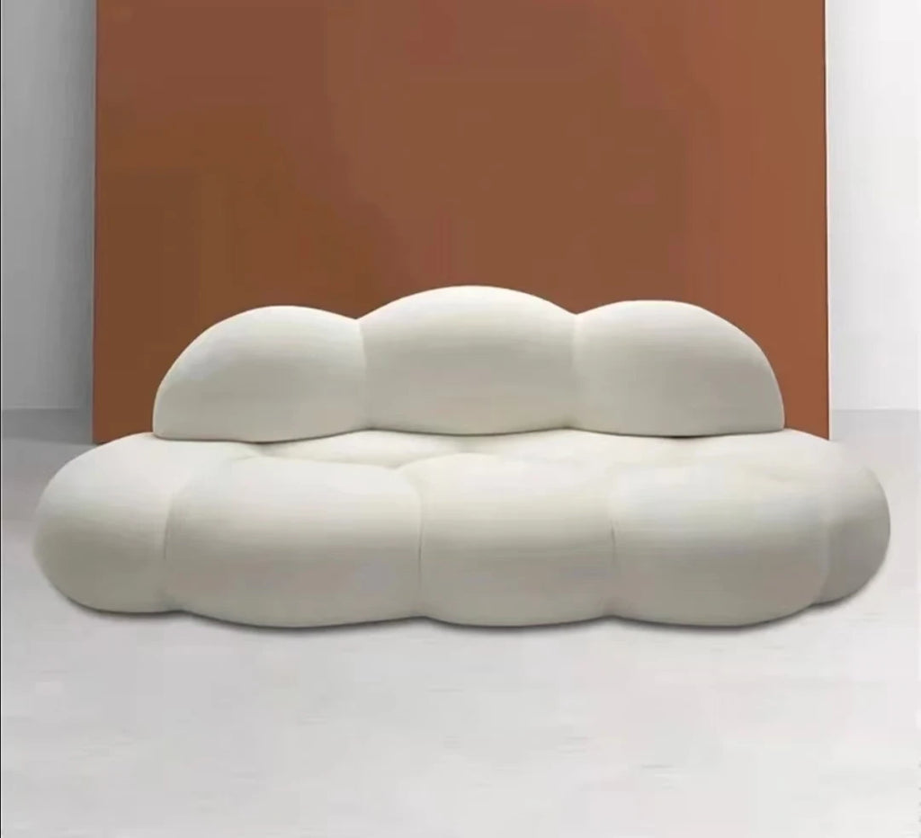 Cloud Style Italian Minimalist Office Reception Sofa Set New Curved Fabric Sofa Creamy Small Living Room Furniture