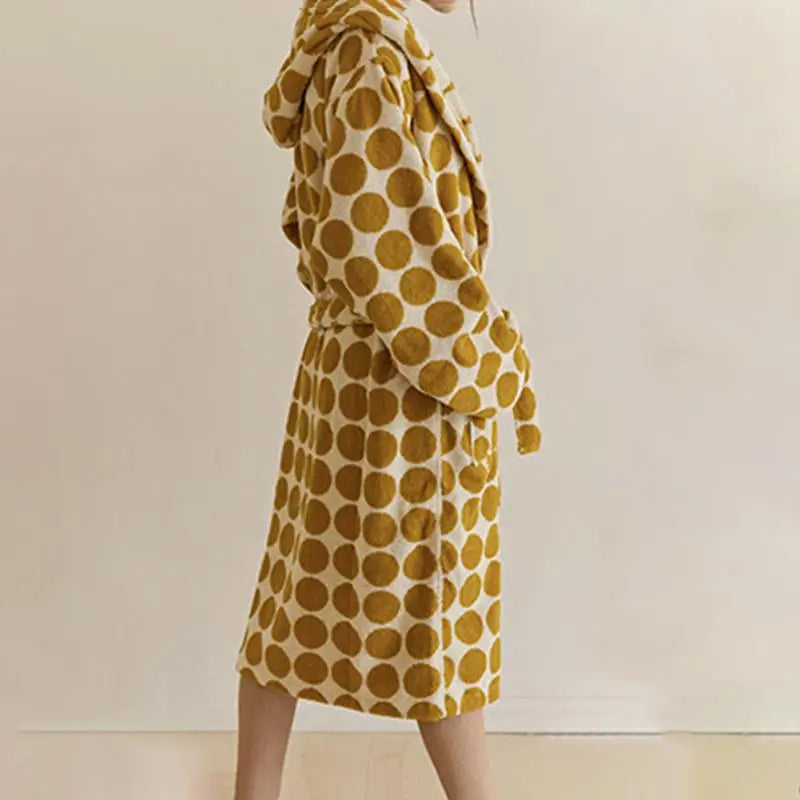 Retro Plaid 100% Cotton Super Soft Absortion Hooded V Neck Bathrobe Towel
