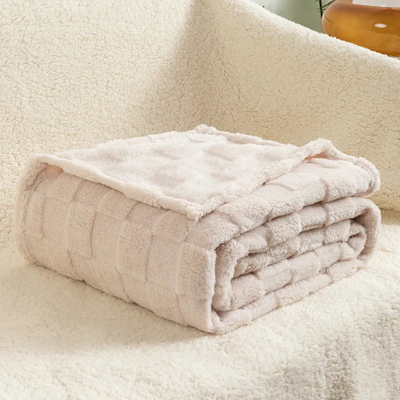 Thick Checkered Fleece Blanket