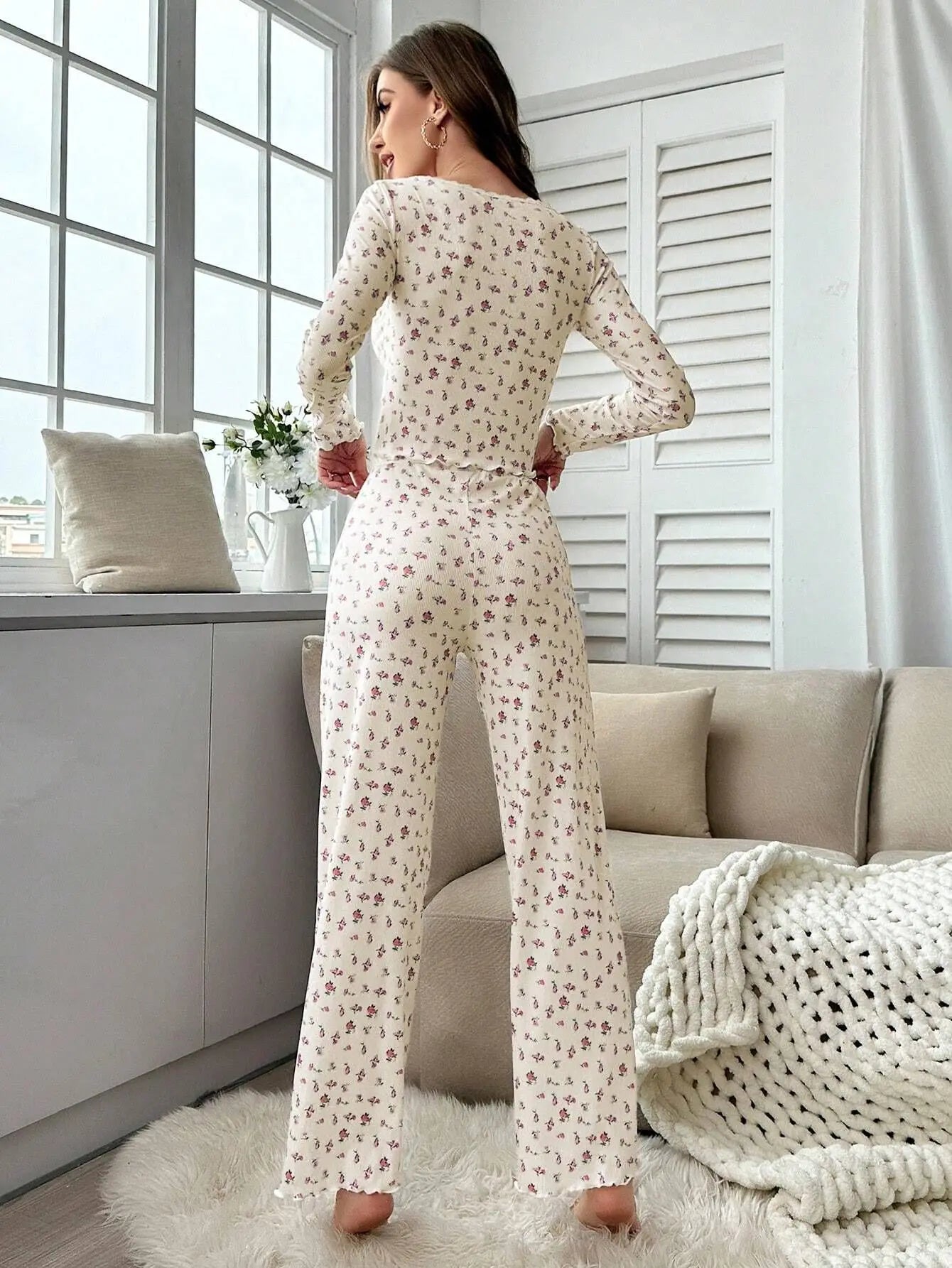Floral Print Lettuce Trim Top with Long Pants