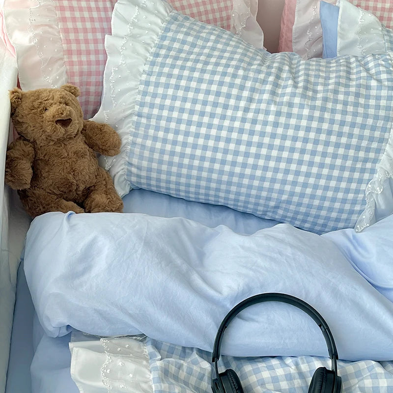 Three Piece Sheet Set Plaid Duvet Cover Set Comfortable Bedding Bedspread for All Season