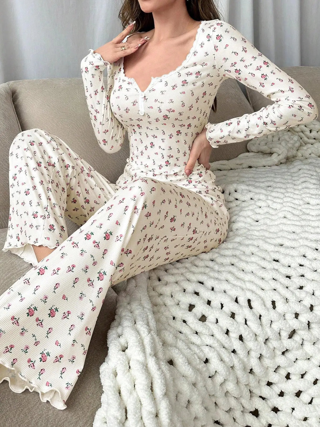 Floral Print Lettuce Trim Top with Long Pants