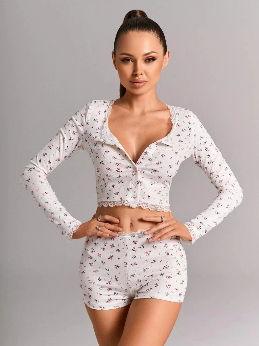 Floral Print Low-Cut Fitted Long-Sleeved Top and Shorts for Loungewear