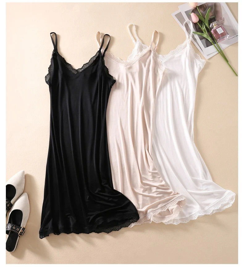 Mulberry Silk V-neck Lace Sexy Sling Nightdress