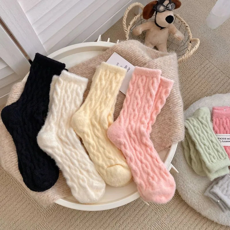 Fashionable Cute Fried Dough Twists Socks