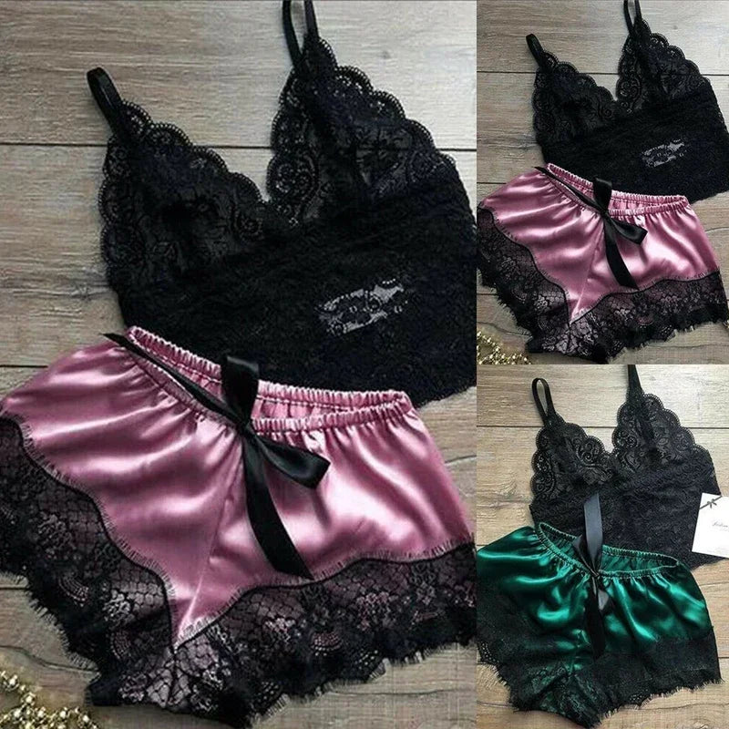 Sexy Lace Neck-line Lingerie Sleeveless V-Neck Tops and Shorts Sets Nightwear