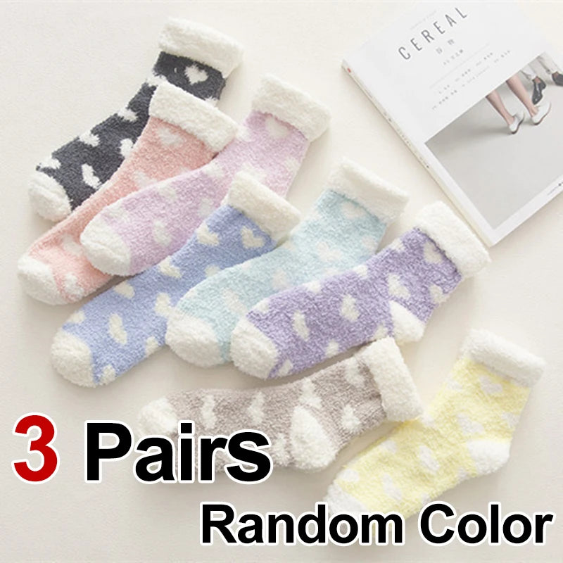 Mid-Tube Candy Colored Heart Printed Thick Plush Socks