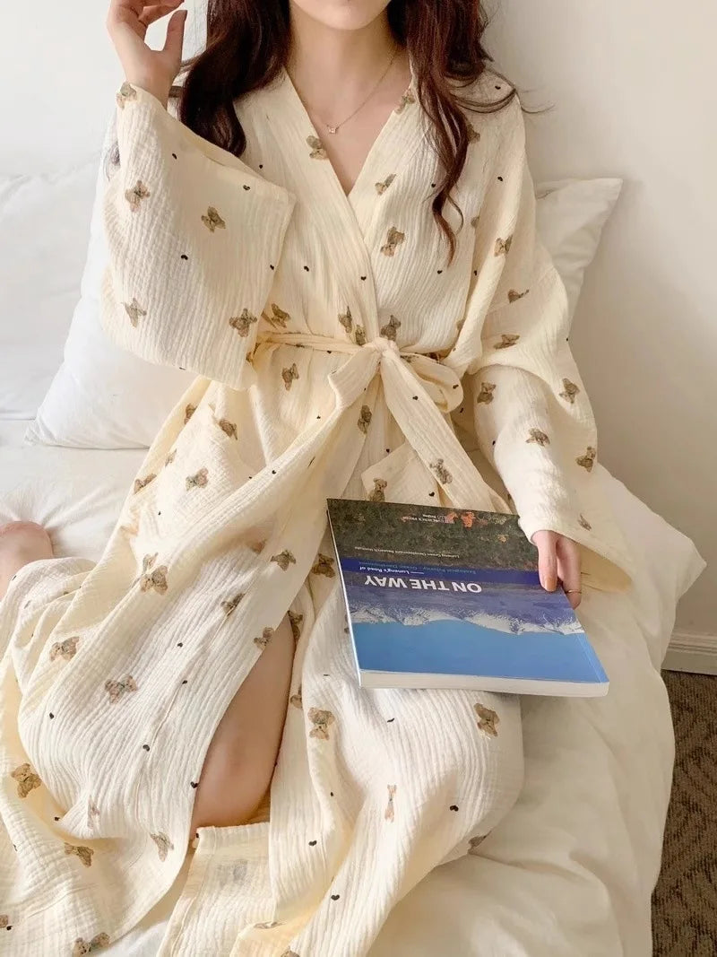 Female Spring Japanese-style Cute Bear Bathrobe