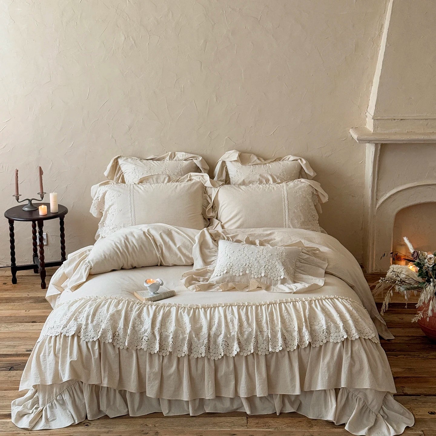 Romantic French Double Layer Lace Ruffles Bedding Set 20% Ramie, 80% Cotton Duvet Cover Set Quilted Bedspread Pillowcases
