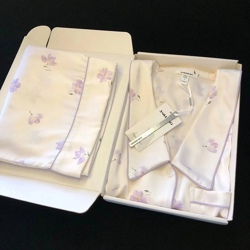 Silk Two Pieces Top & Pants Elegant Print Soft Sleepwear