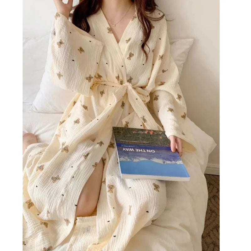 Female Spring Japanese-style Cute Bear Bathrobe