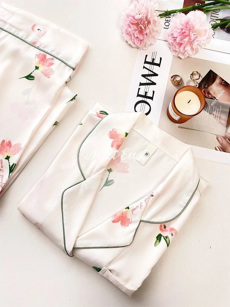 Silk Two Pieces Top & Pants Elegant Print Soft Sleepwear