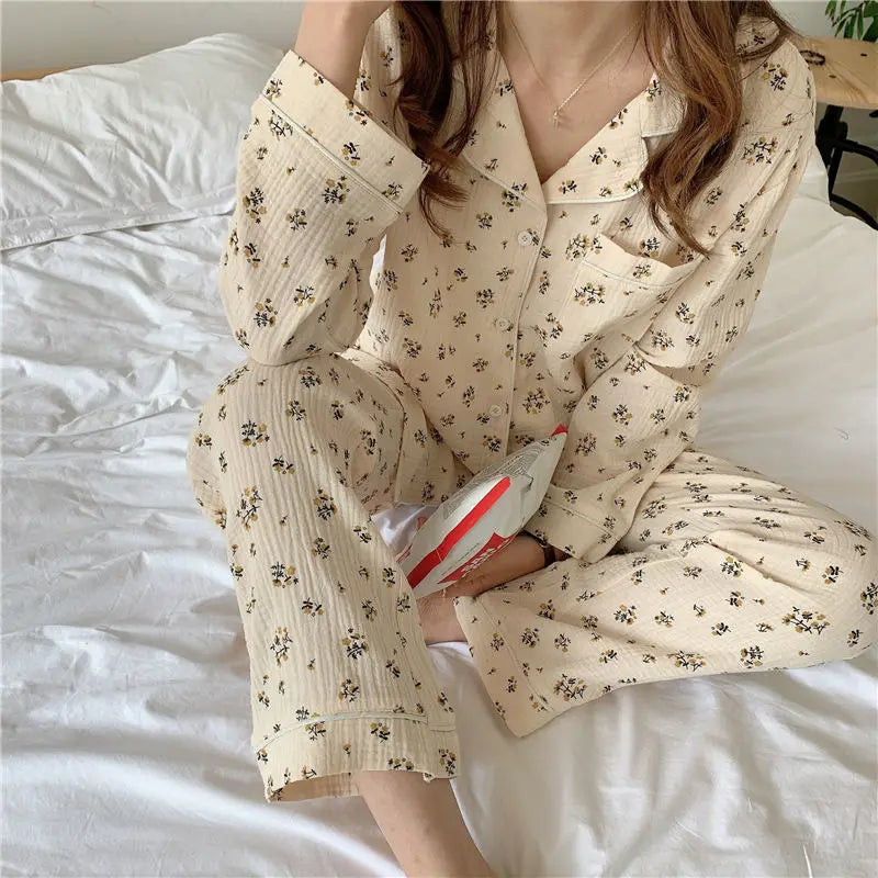 Long-Sleeved Rustic Style Floral Imitation Cotton Wrinkled Cloth Loose Pajamas