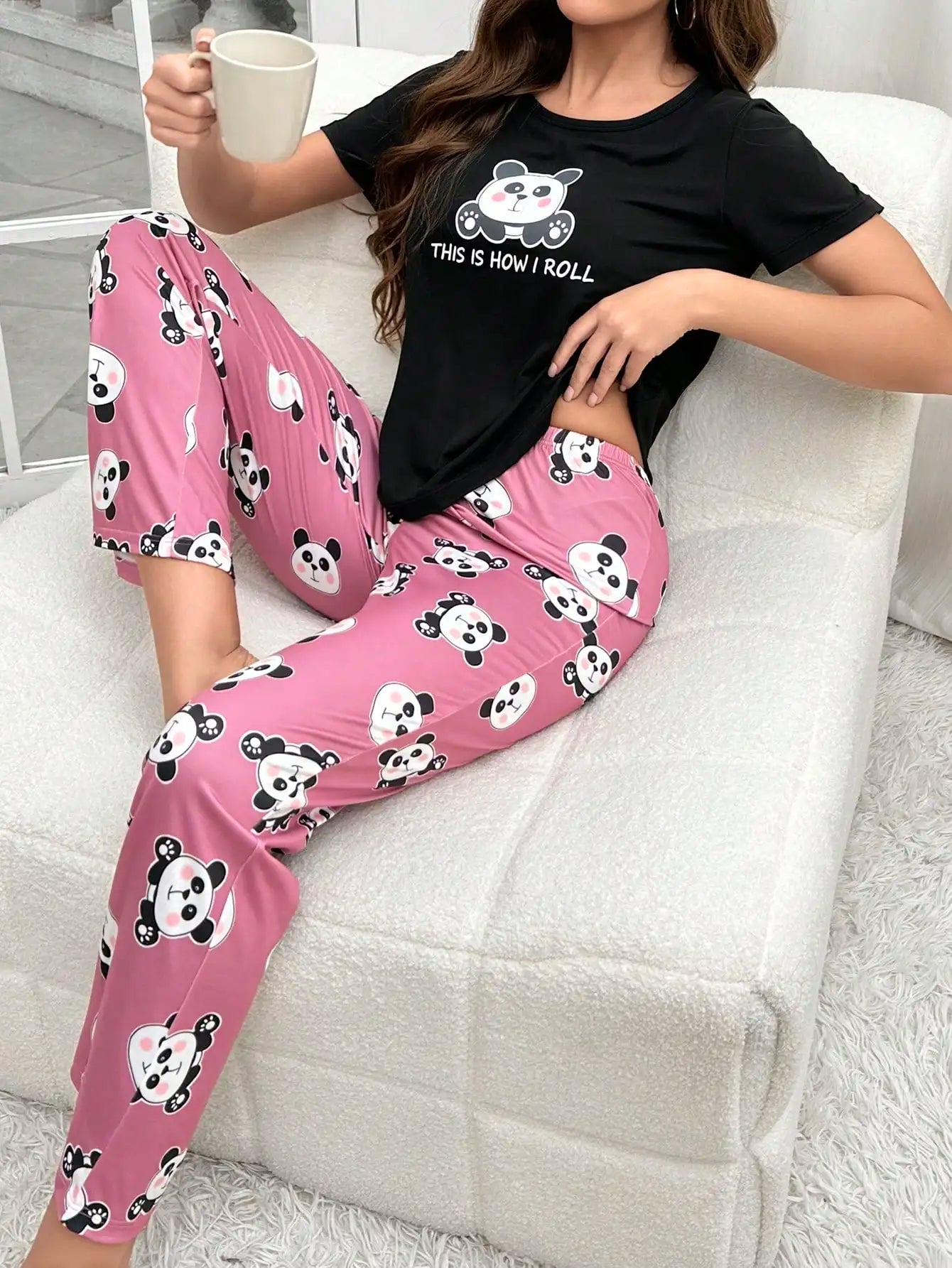 Two-piece Women's Animal Print Short-Sleeved Pants Set