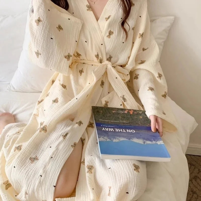 Female Spring Japanese-style Cute Bear Bathrobe