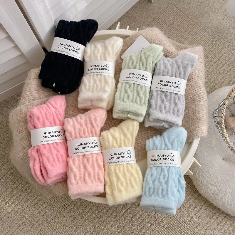 Fashionable Cute Fried Dough Twists Socks