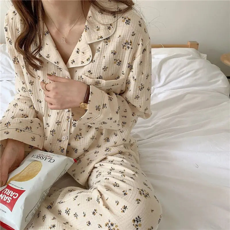 Long-Sleeved Rustic Style Floral Imitation Cotton Wrinkled Cloth Loose Pajamas