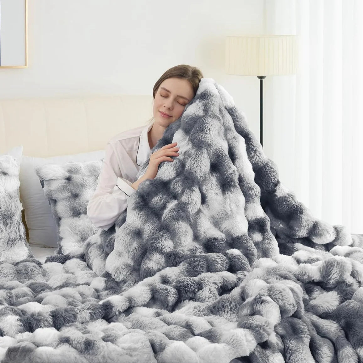 Cozy Faux Rabbit Soft Warm Fleece Blanket