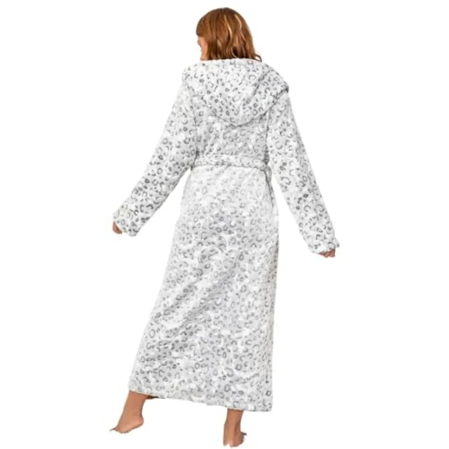 White Leopard Plush Fleece Hooded Bathrobe Thick Nightgown with Pockets Fluffy Sleepwear