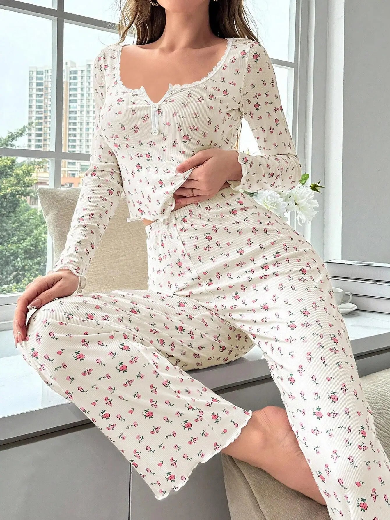 Floral Print Lettuce Trim Top with Long Pants