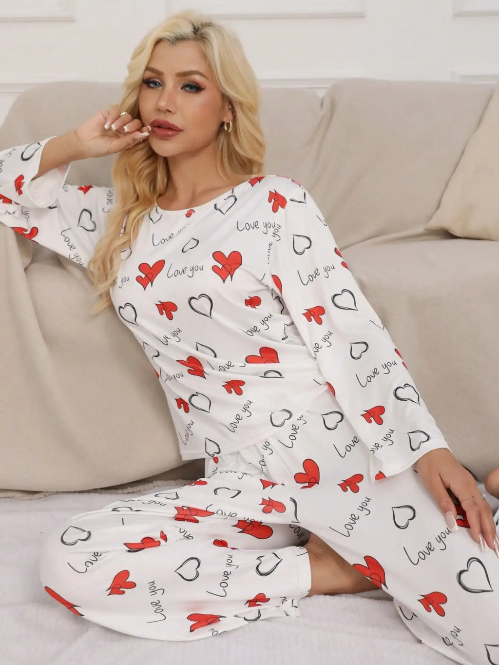Long-sleeved Heart pattern Round-neck Knitted Pajamas Printed with "Love You"