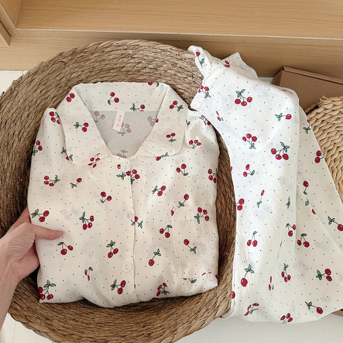 Sweet Print Women's Lapel Neck Pajamas Set