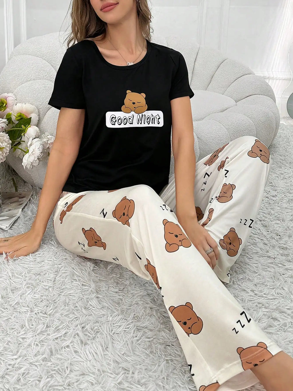 Casual and Cute Cartoon Print 2-Piece Short-Sleeved Long Pants Pajama Set