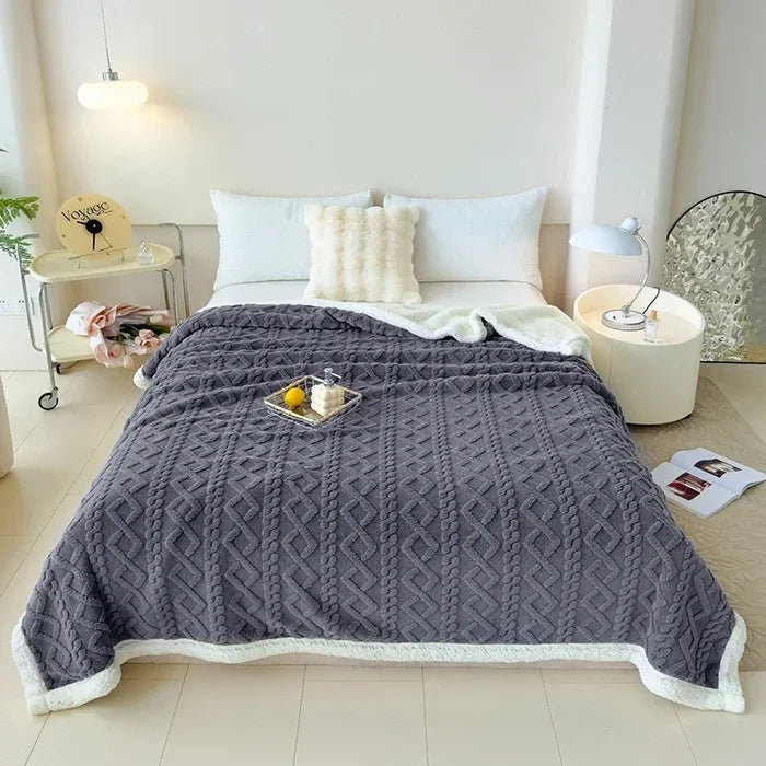 Soft Woolen Blanket for Bedding and Sofa Warm Lamb Velvet Flannel Cover Blanket