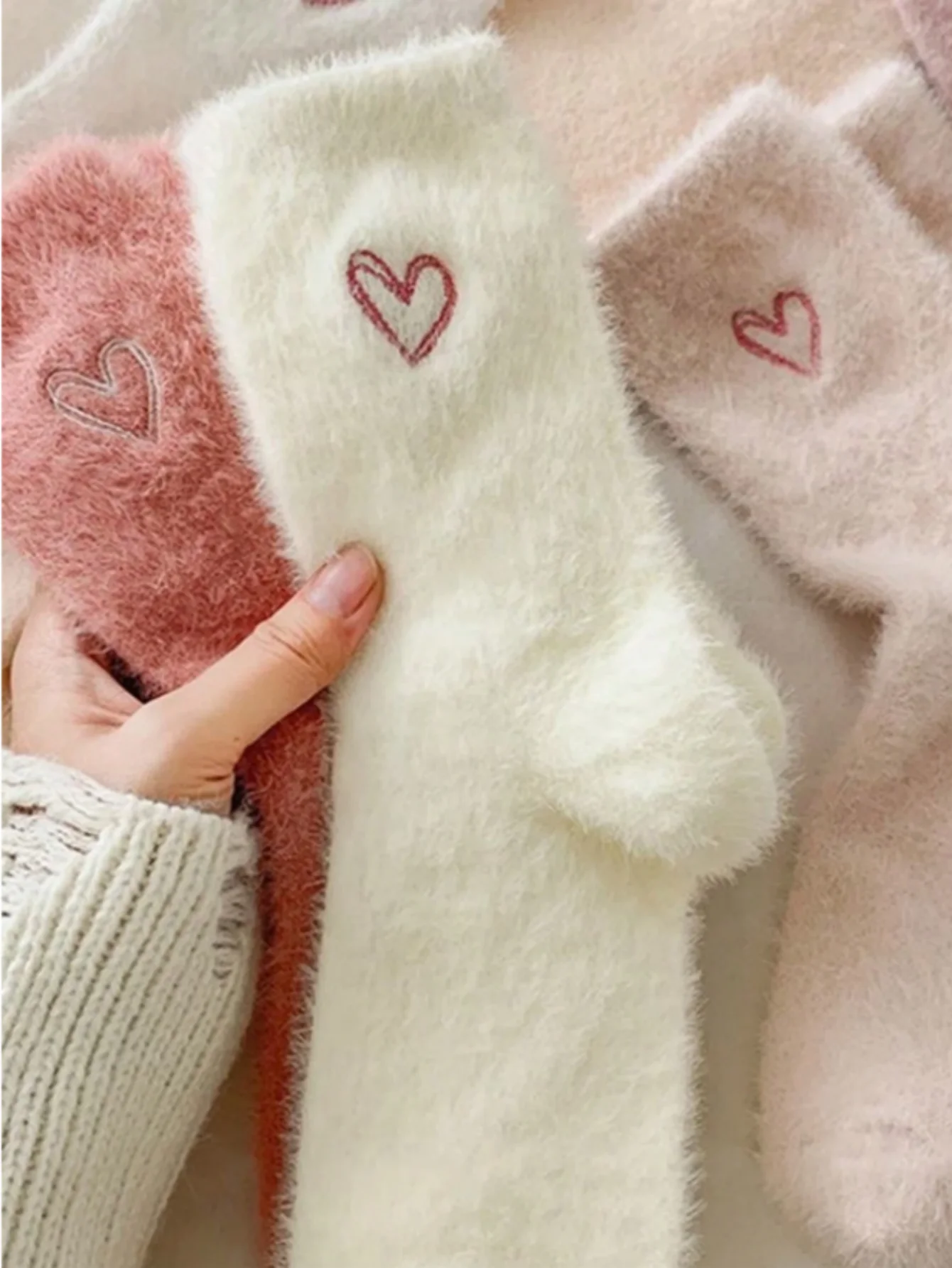 Thick Warm Fuzzy Double Heart Girls Mid-Calf Socks