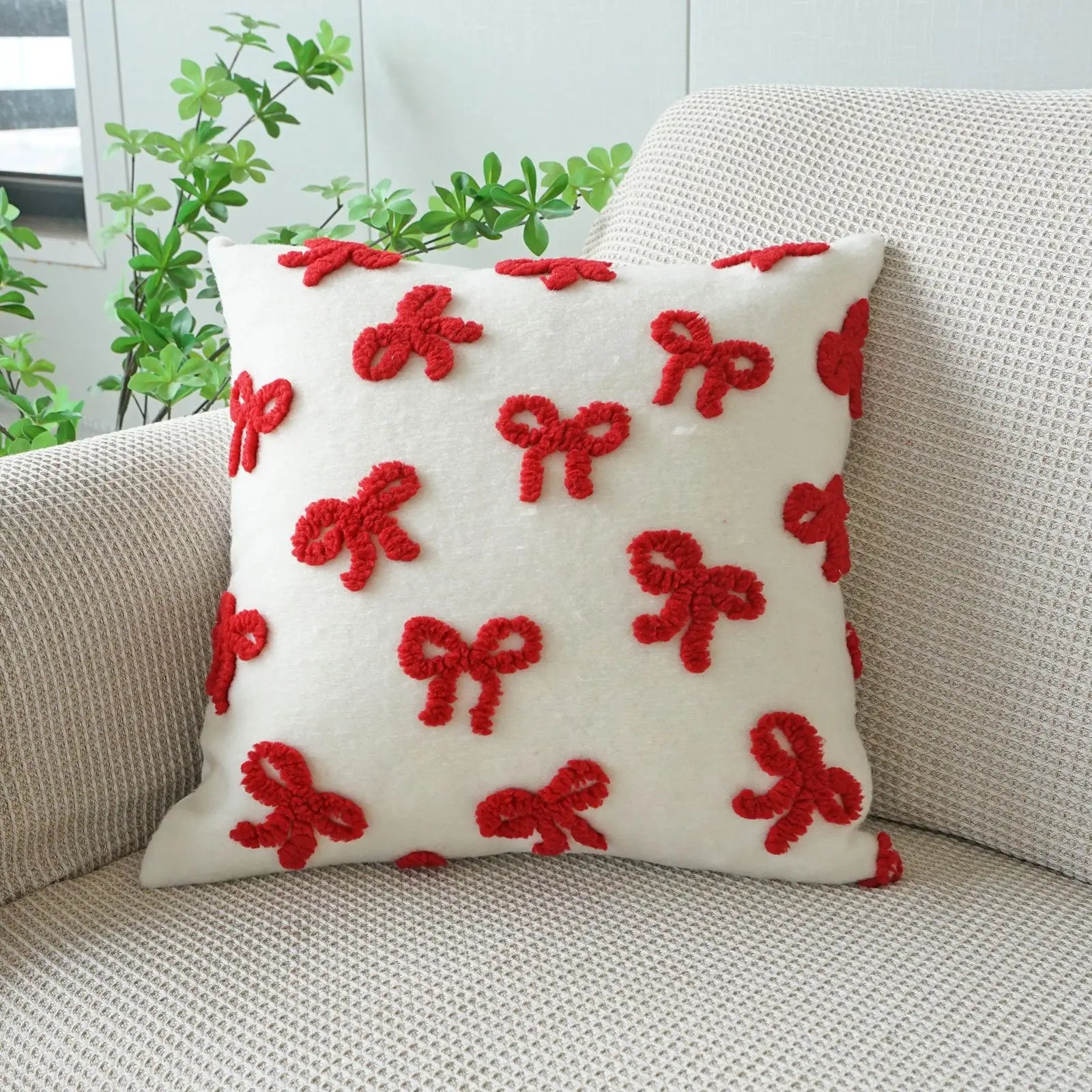 Sweet Velvet Jacquard Embroidery Throw Sofa Pillow Cover
