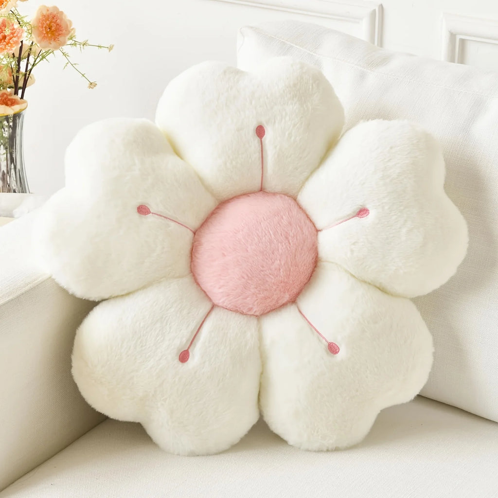 Flower-Shaped Plush Throw Pillow  Cute and Comfortable
