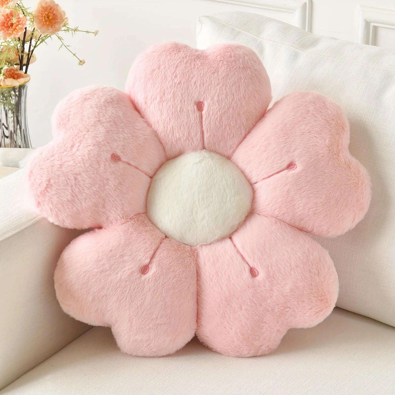 Flower-Shaped Plush Throw Pillow  Cute and Comfortable