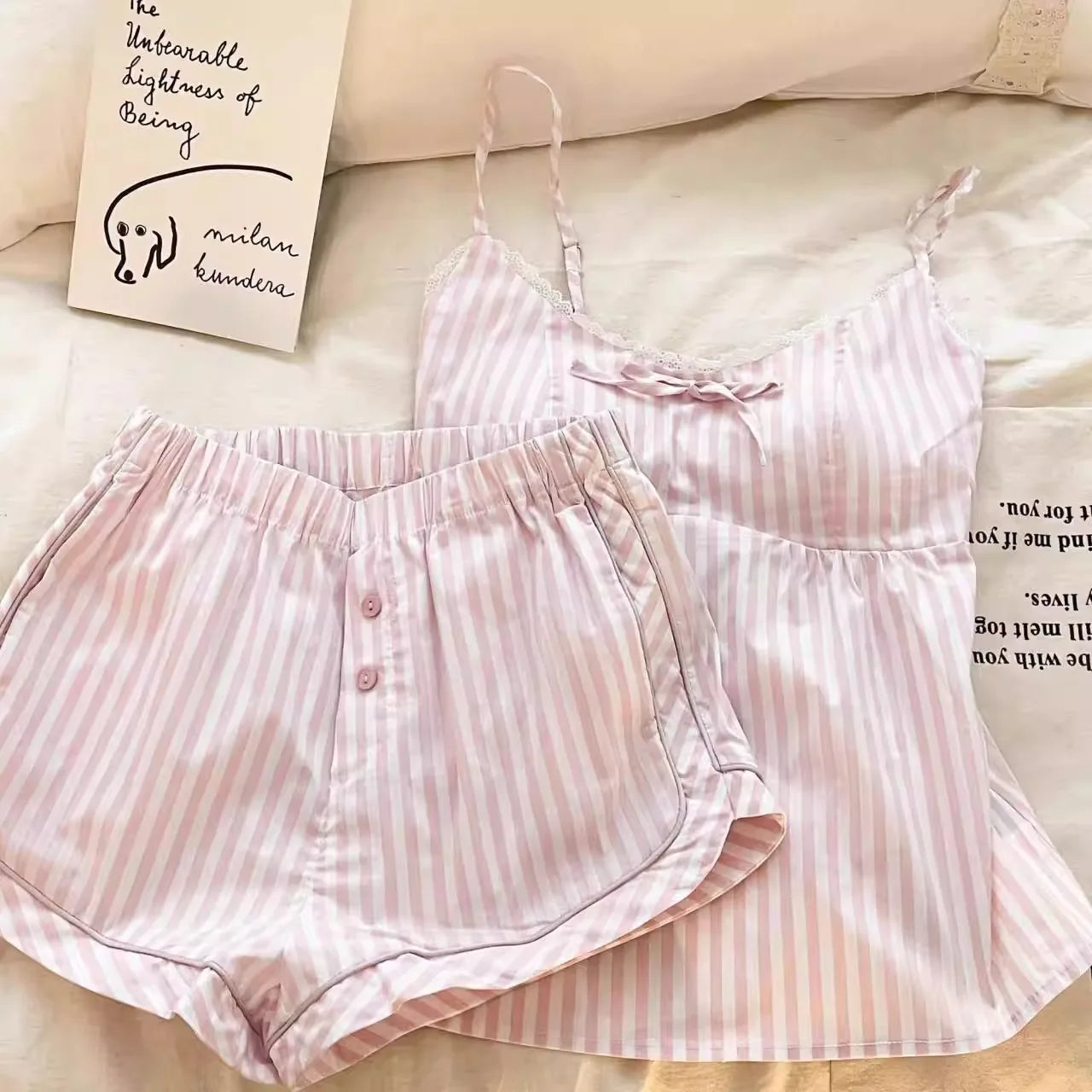 Cute Bow Sweet Striped Spaghetti Strap Top And Shorts Two-piece Pajamas Set