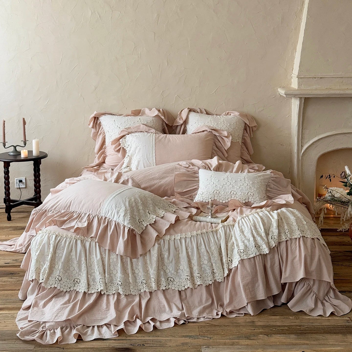 Romantic French Double Layer Lace Ruffles Bedding Set 20% Ramie, 80% Cotton Duvet Cover Set Quilted Bedspread Pillowcases