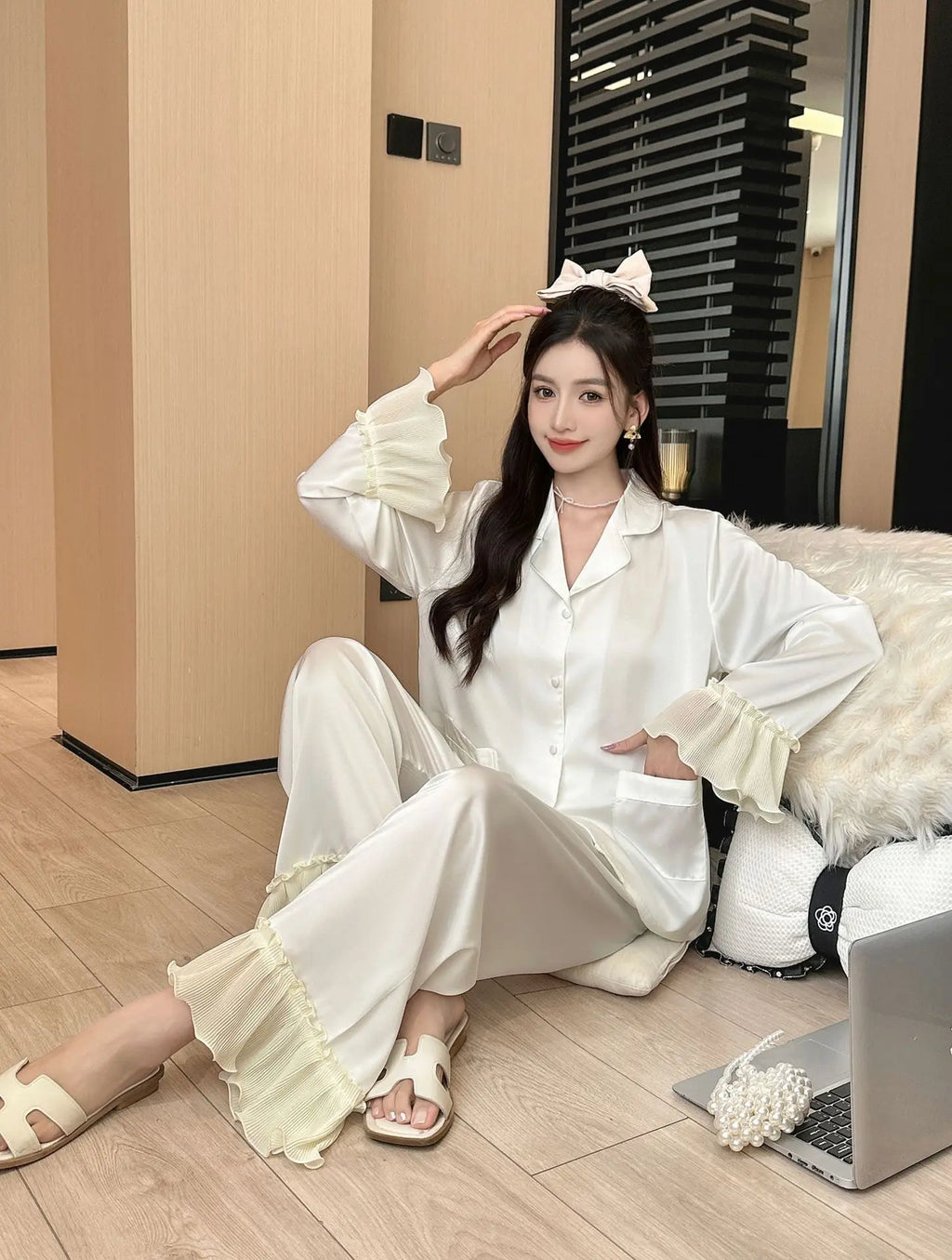 Women's Long-Sleeved Two-piece Silk Pajamas Set Solid Color Cool Nightgown