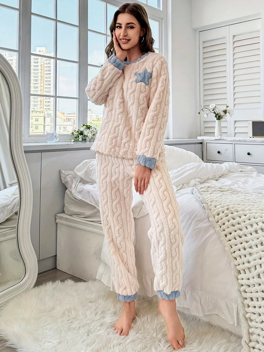 Cozy Winter Pajama Set for Women, Cute Star Embroidered Fleece Warm & Comfortable Homewear