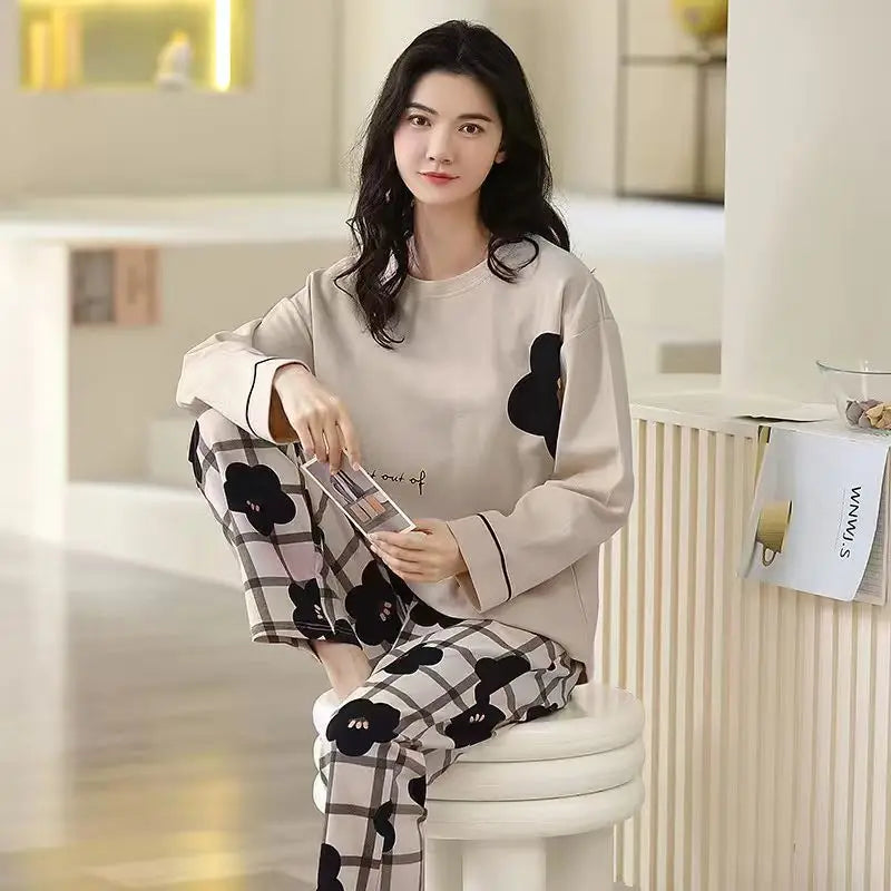 Loungewear Style Long Sleeved Pajamas