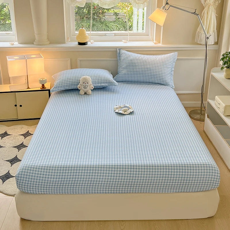 Plaid Style Fitted Sheet Skin-friendly Bed Cover Elastic Bedsheet Linen (No Pillowcase)