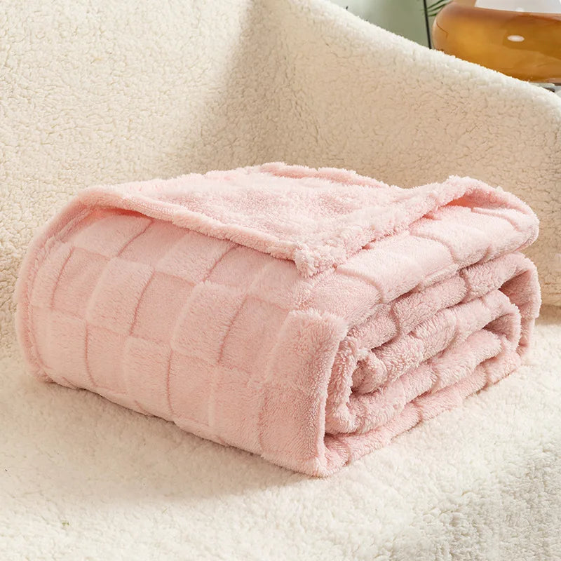 Thick Checkered Fleece Blanket