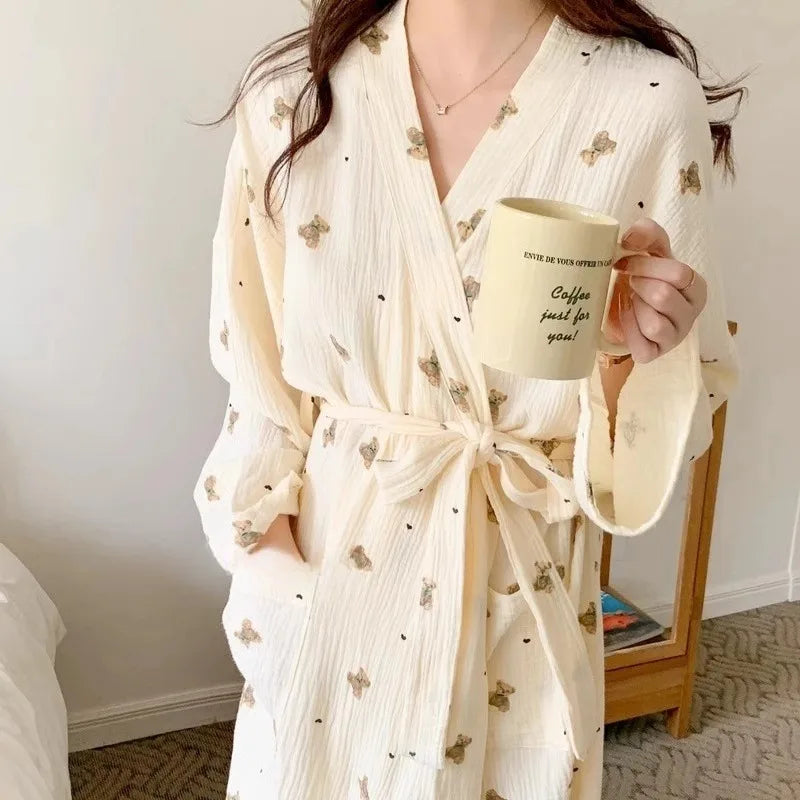 Female Spring Japanese-style Cute Bear Bathrobe