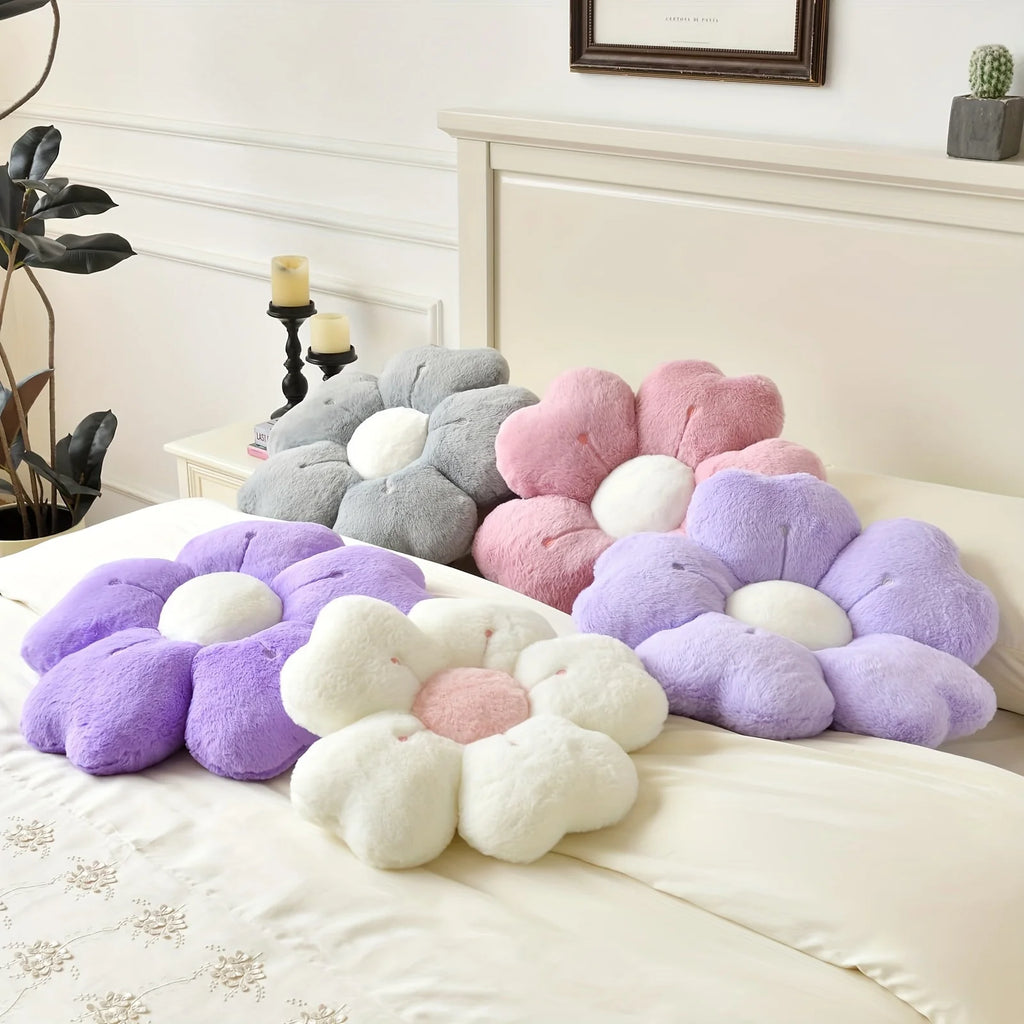 Flower-Shaped Plush Throw Pillow  Cute and Comfortable